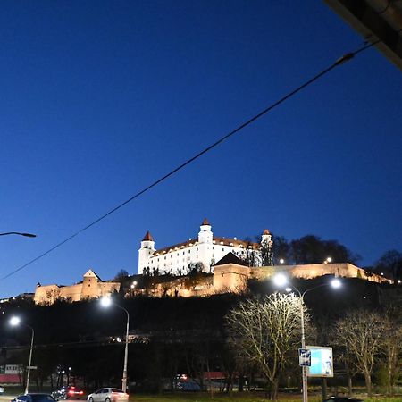 Extralarge Queen Room In The Heart Of Bratislava With Terrace Exteriér fotografie