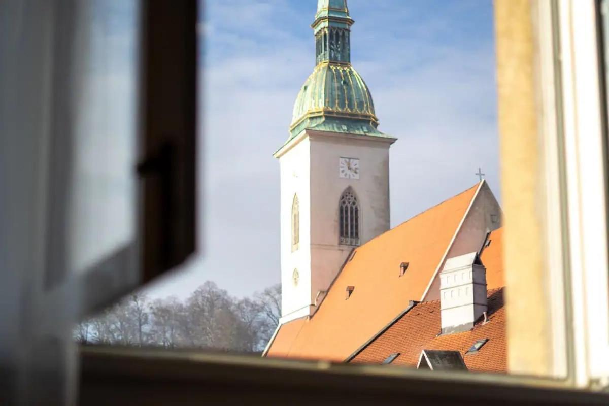 Extralarge Queen Room In The Heart Of Bratislava With Terrace Exteriér fotografie